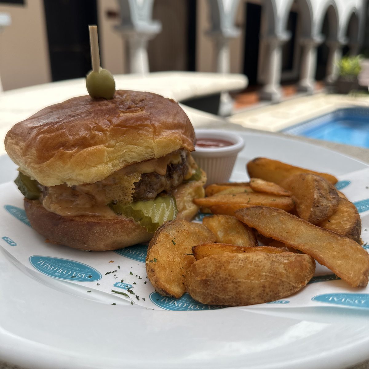 Hamburguesa Colonial