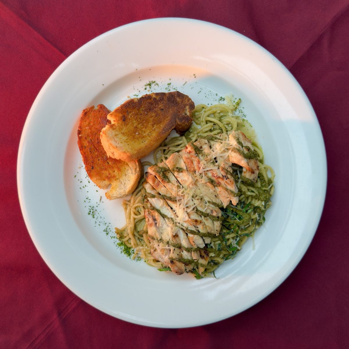 Pasta Pesto con Pollo
